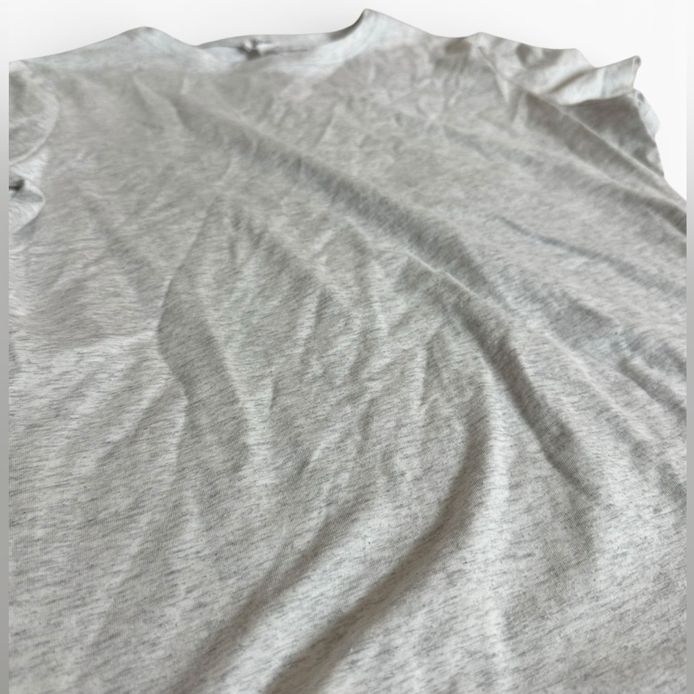 NWT Garage Gray Half Sleeve Tshirt - Picture 3 of 7